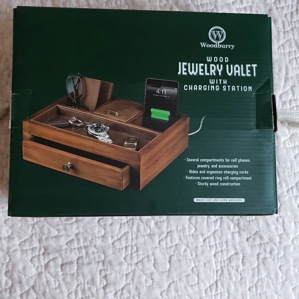 Wood Jewelry valet